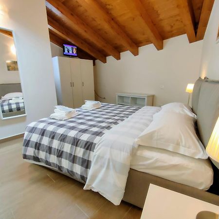 Villa Livia - L'Opera Group ลาสเปเซีย ภายนอก รูปภาพ